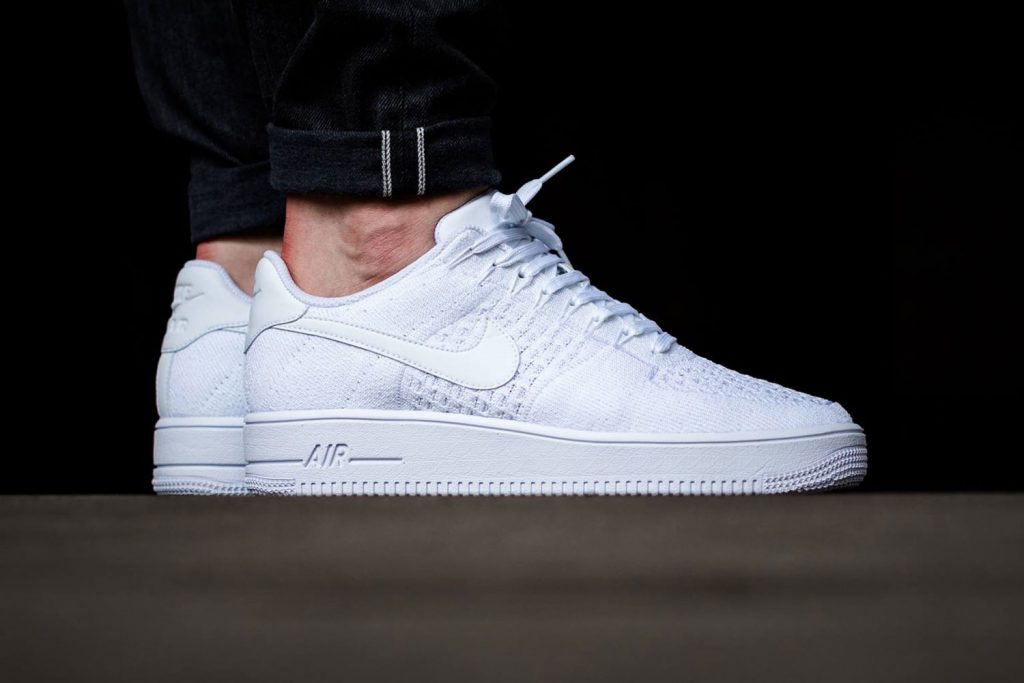 Af1 flyknit low white best sale